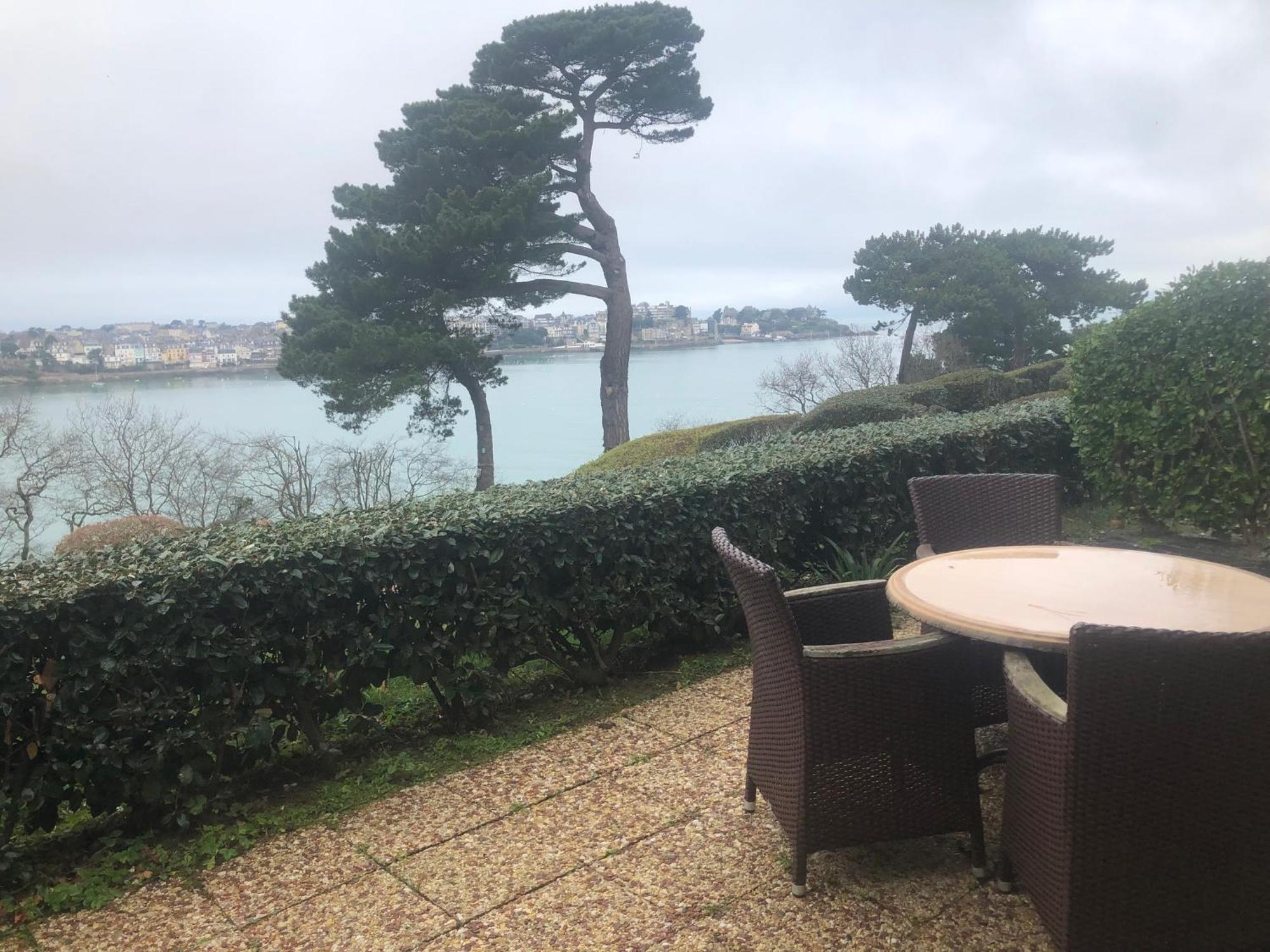 Appartement Vue Sur Mer Dinard Exterior foto