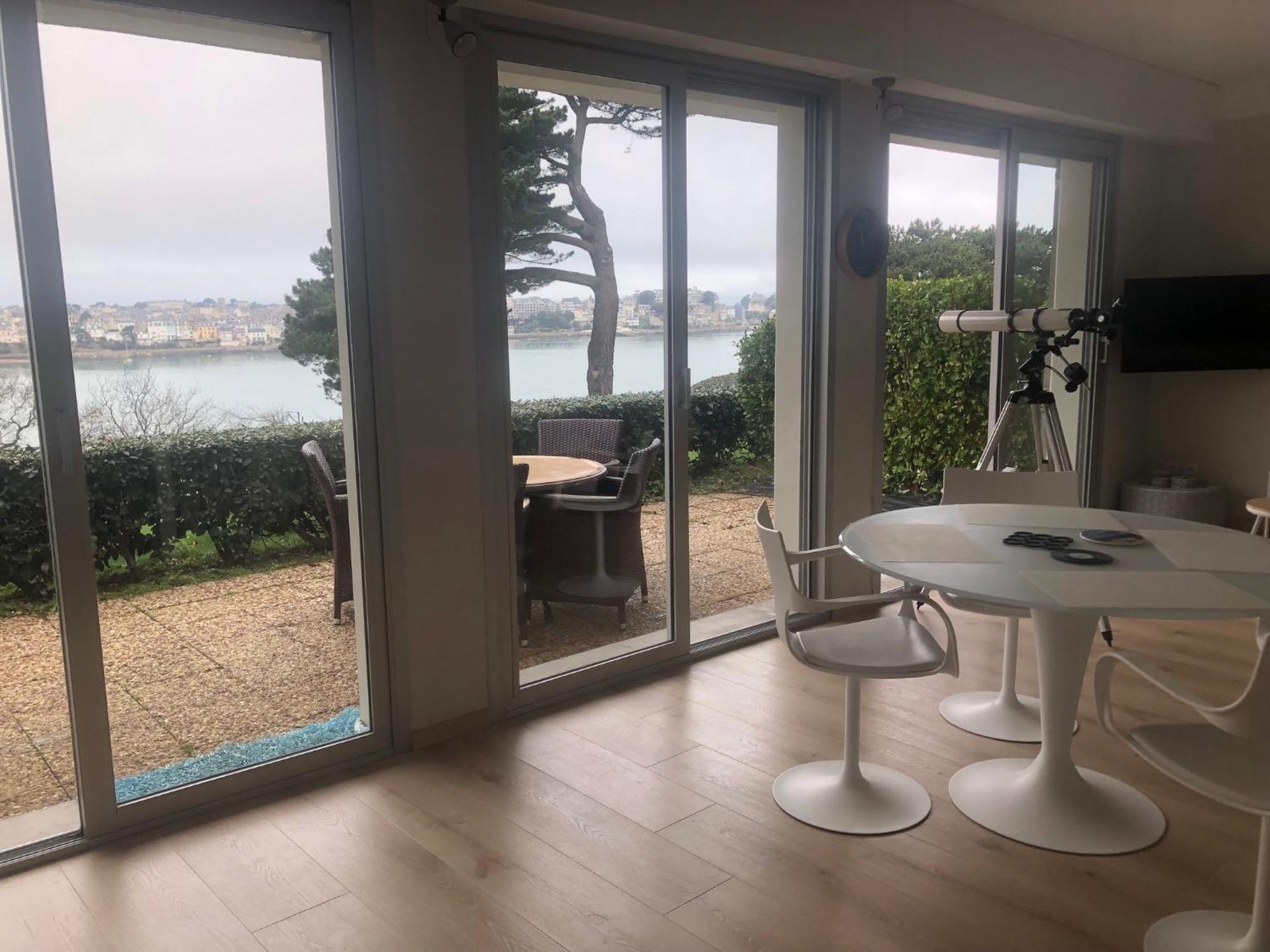 Appartement Vue Sur Mer Dinard Exterior foto